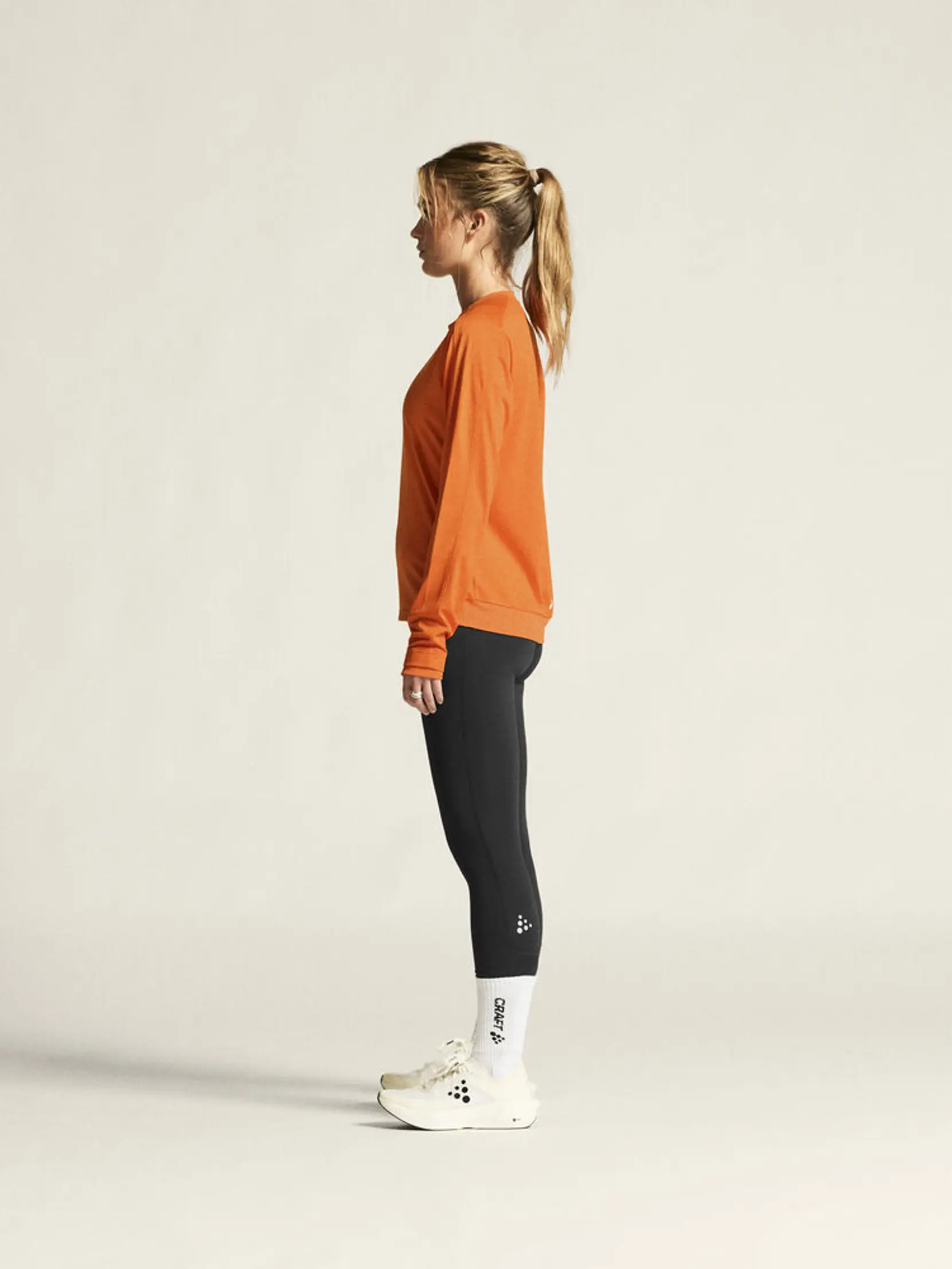 Bild på Evolve 2.0 Crewneck W Bild på Evolve 2.0 Crewneck W
