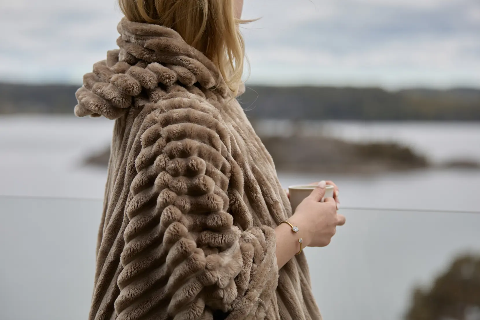 Bild på Poncho Cozy Bild på Poncho Cozy