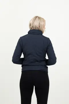 Bild på Deer Ridge Woman