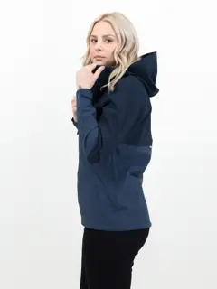 Bild på Northville Woman