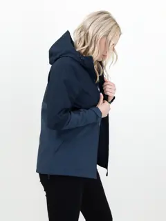 Bild på Northville Woman