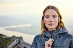 Bild på Meadows Woman