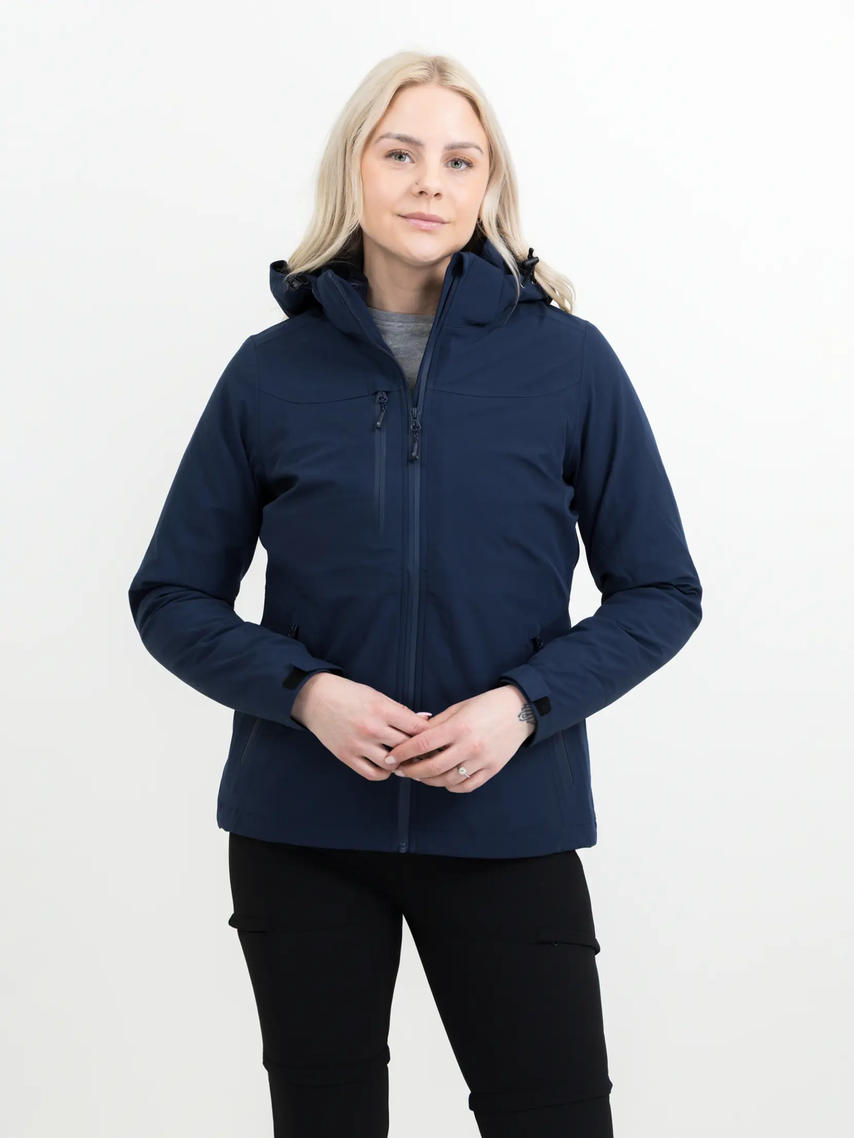 Bild på Pinnacles Woman