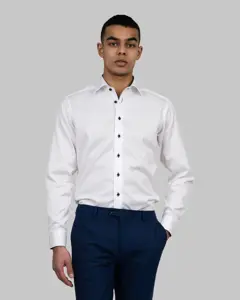 Bild på Red Bow 20 Slim