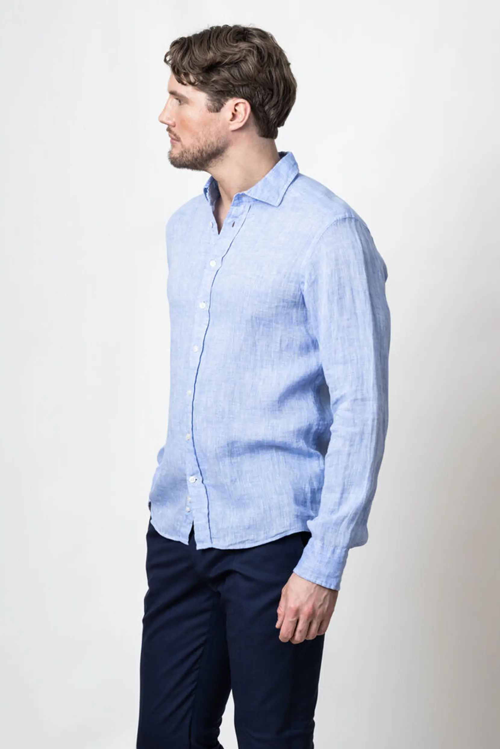 Bild på Indigo Bow 33 Linnen Shirt Regular Fit M