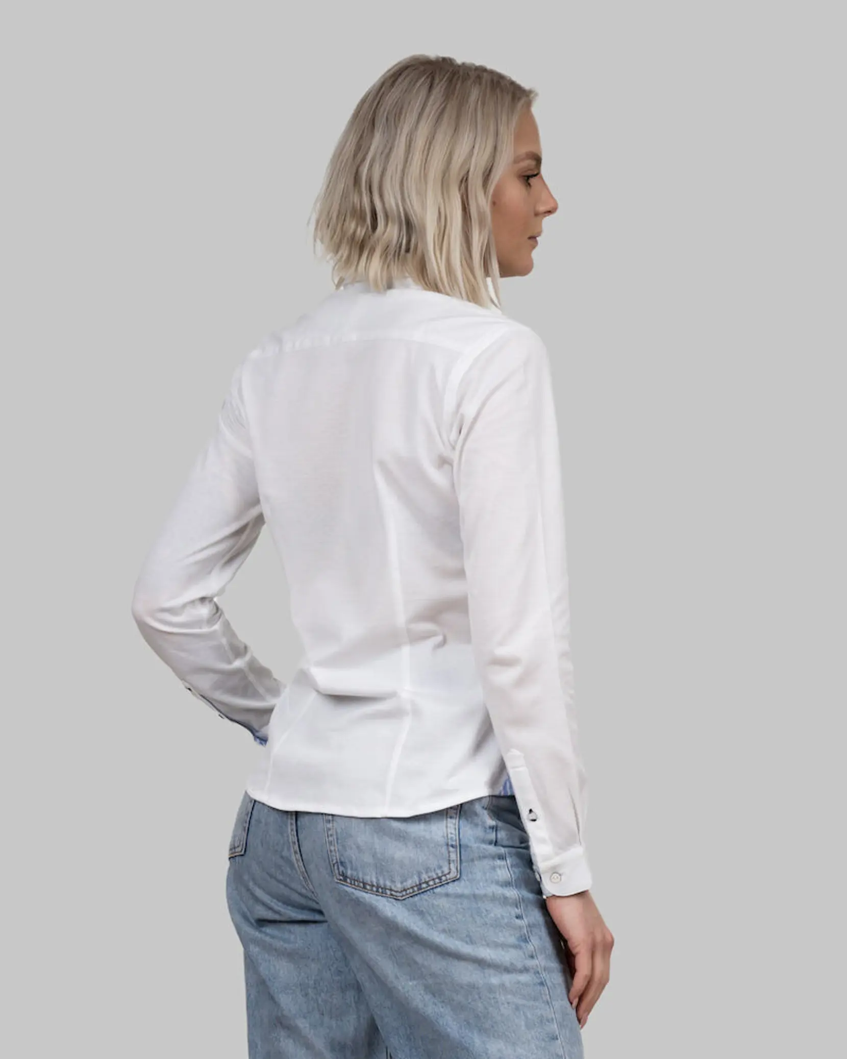 Bild på Indigo Bow 34 Woman