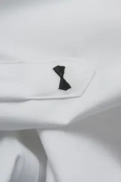 Bild på Black Bow 60 Slim