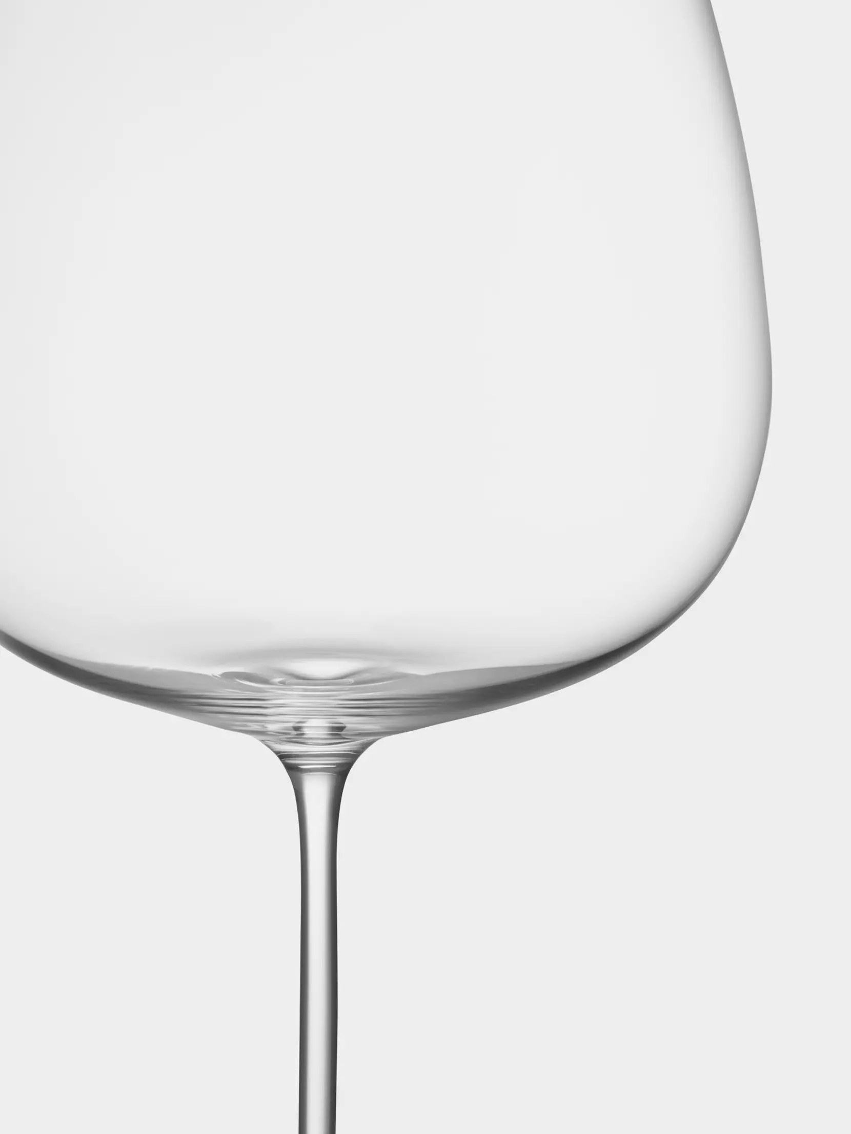 Bild på Orrefors x Björn Frantzén handmade edition rödvins glas 76cl Bild på Orrefors x Björn Frantzén handmade edition rödvins glas 76cl