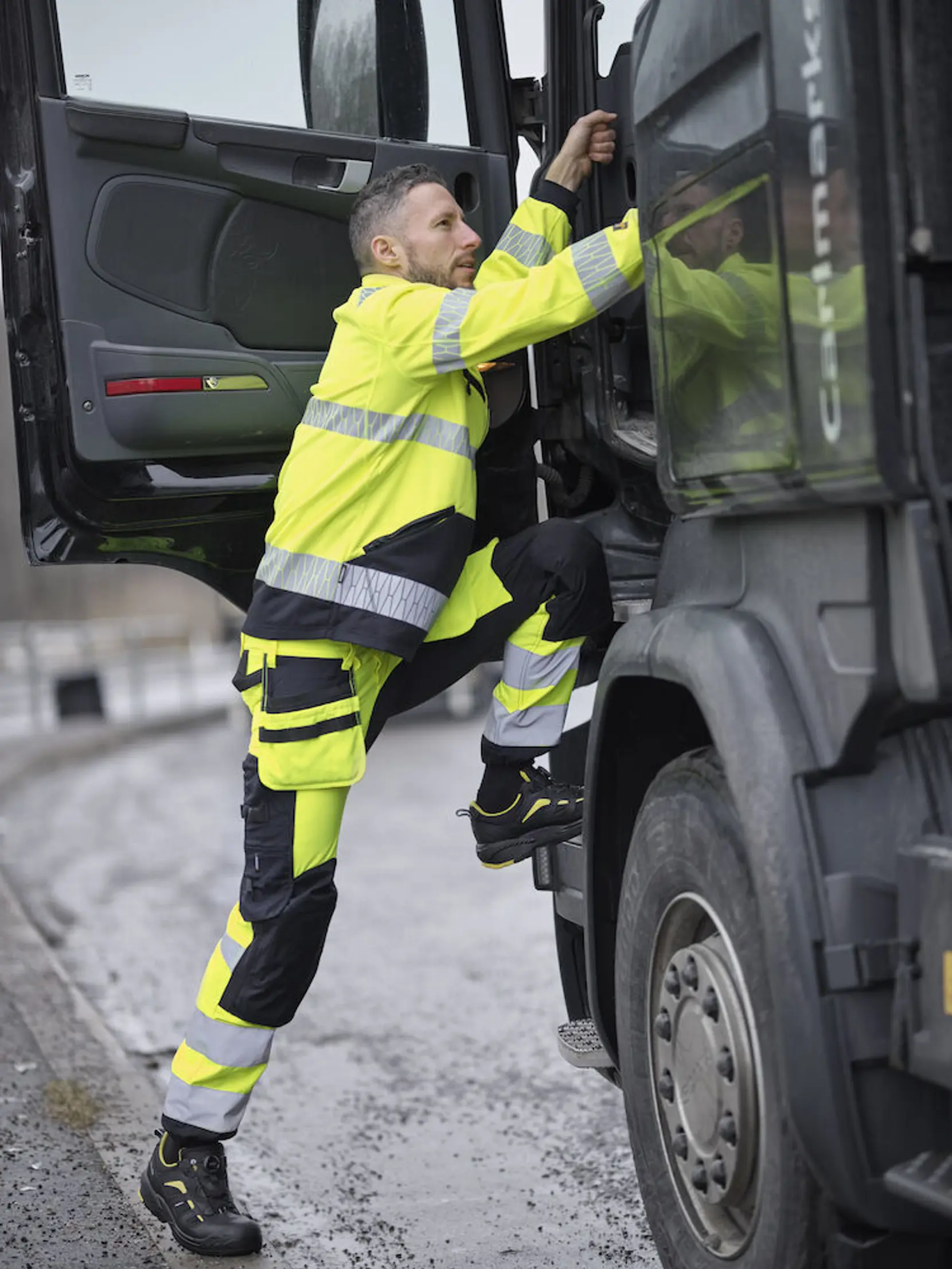 Bild på 1190 Jacka Windblocker Varsel Bild på 1190 Jacka Windblocker Varsel