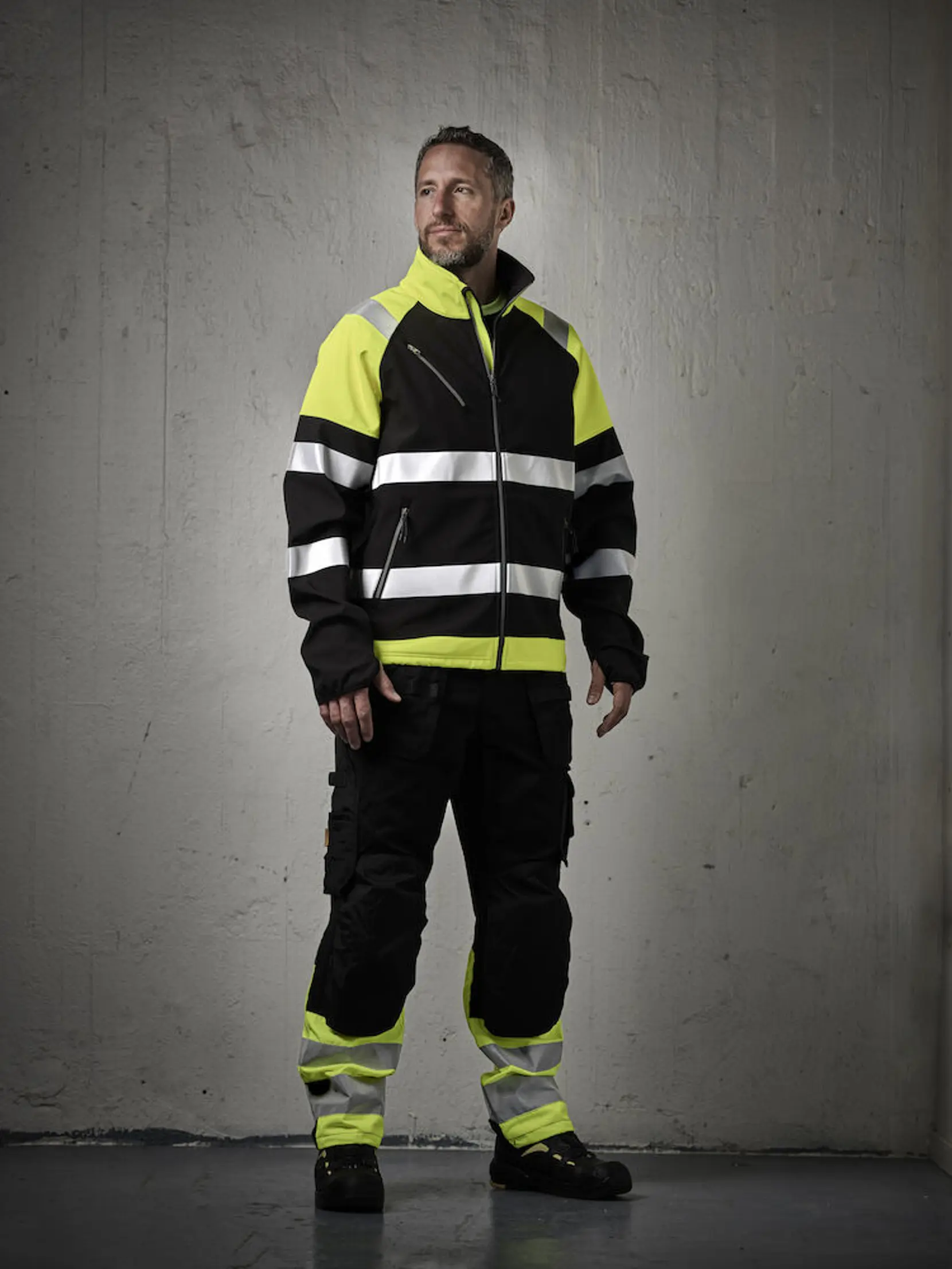 Bild på 2134 Hantverksbyxa Core Stretch Varsel Bild på 2134 Hantverksbyxa Core Stretch Varsel