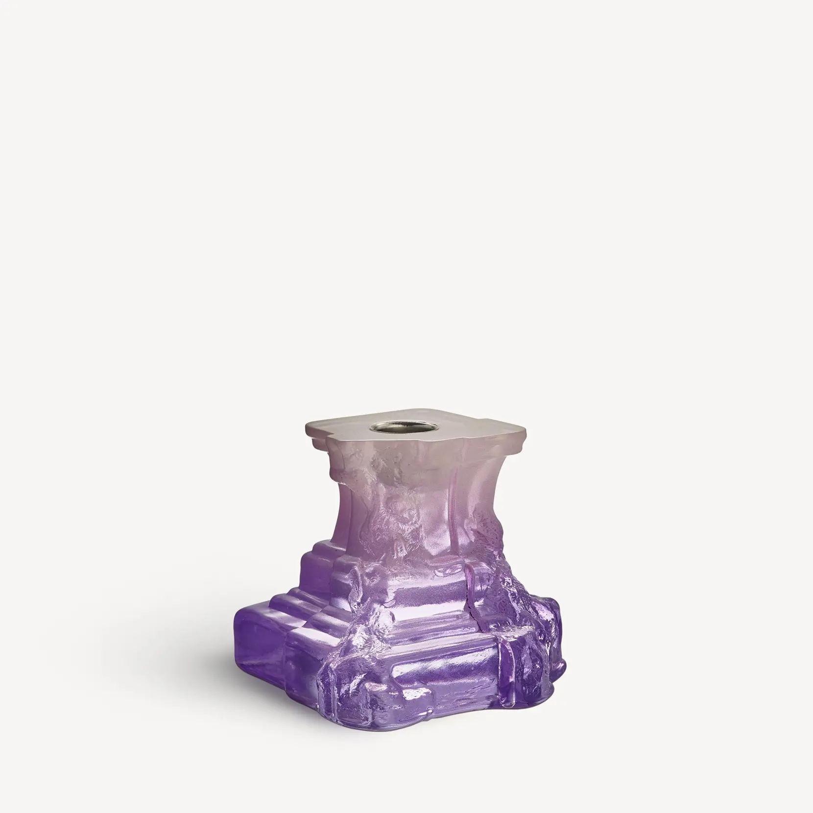 Bild på Rocky Baroque ljusstake lila dis 95mm Bild på Rocky Baroque ljusstake lila dis 95mm