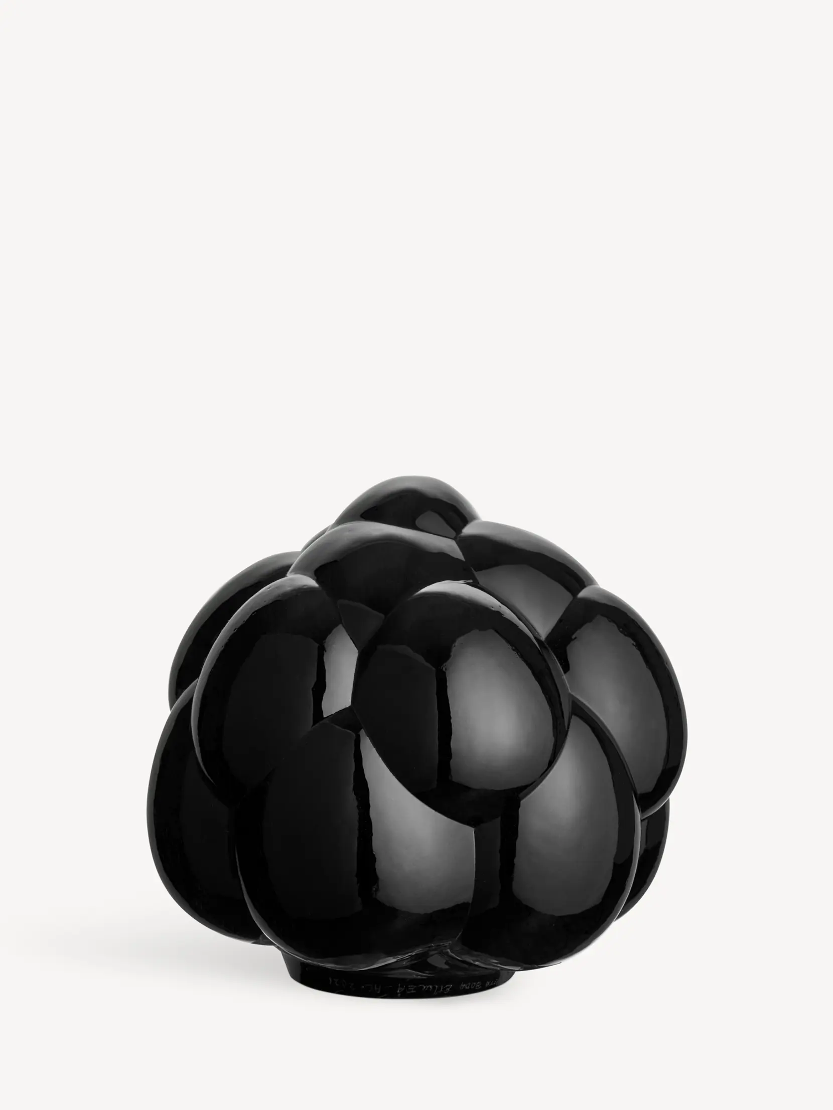 Bild på Berry Tales svart, EEÅ AC-21 Bild på Berry Tales svart, EEÅ AC-21