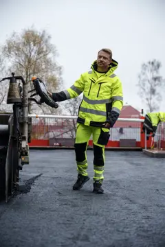 Bild på 6453 FUNKTIONSJACKA FODRAD EN ISO 20471 KLASS 3