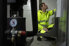 Bild på 6570 HANTVERKSBYXA STRETCH EN ISO 20471 KLASS 2