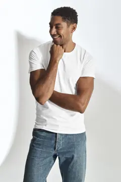 Bild på Stretch R-neck Man