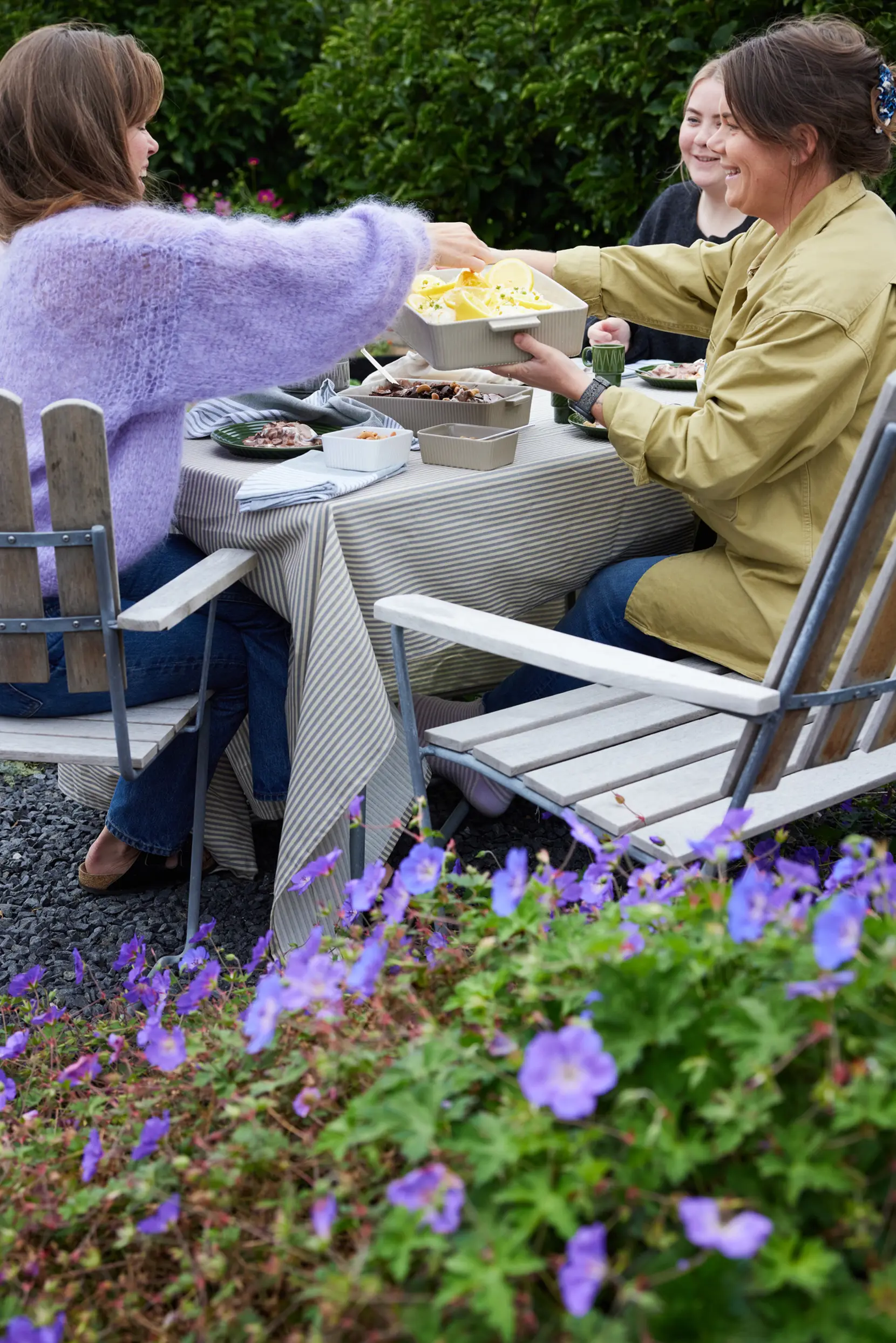 Bild på Flora ugnsform liten Bild på Flora ugnsform liten