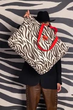 Bild på Väska Anima zebra