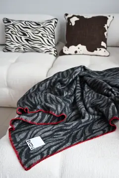 Bild på Filt Anima zebra