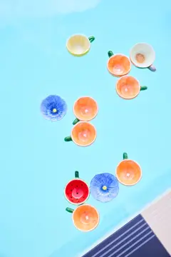 Bild på Kopp med fat Peach