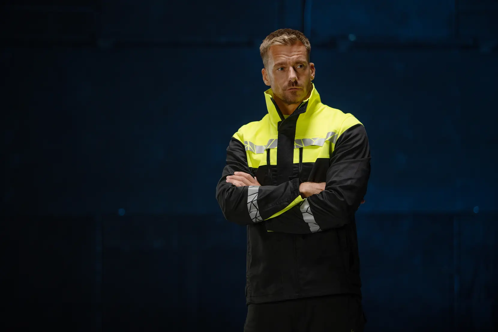 Bild på 7416 ARBETSJACKA 7416 ARBETSJACKA 9910-VIZ Bild på 7416 ARBETSJACKA 7416 ARBETSJACKA 9910-VIZ