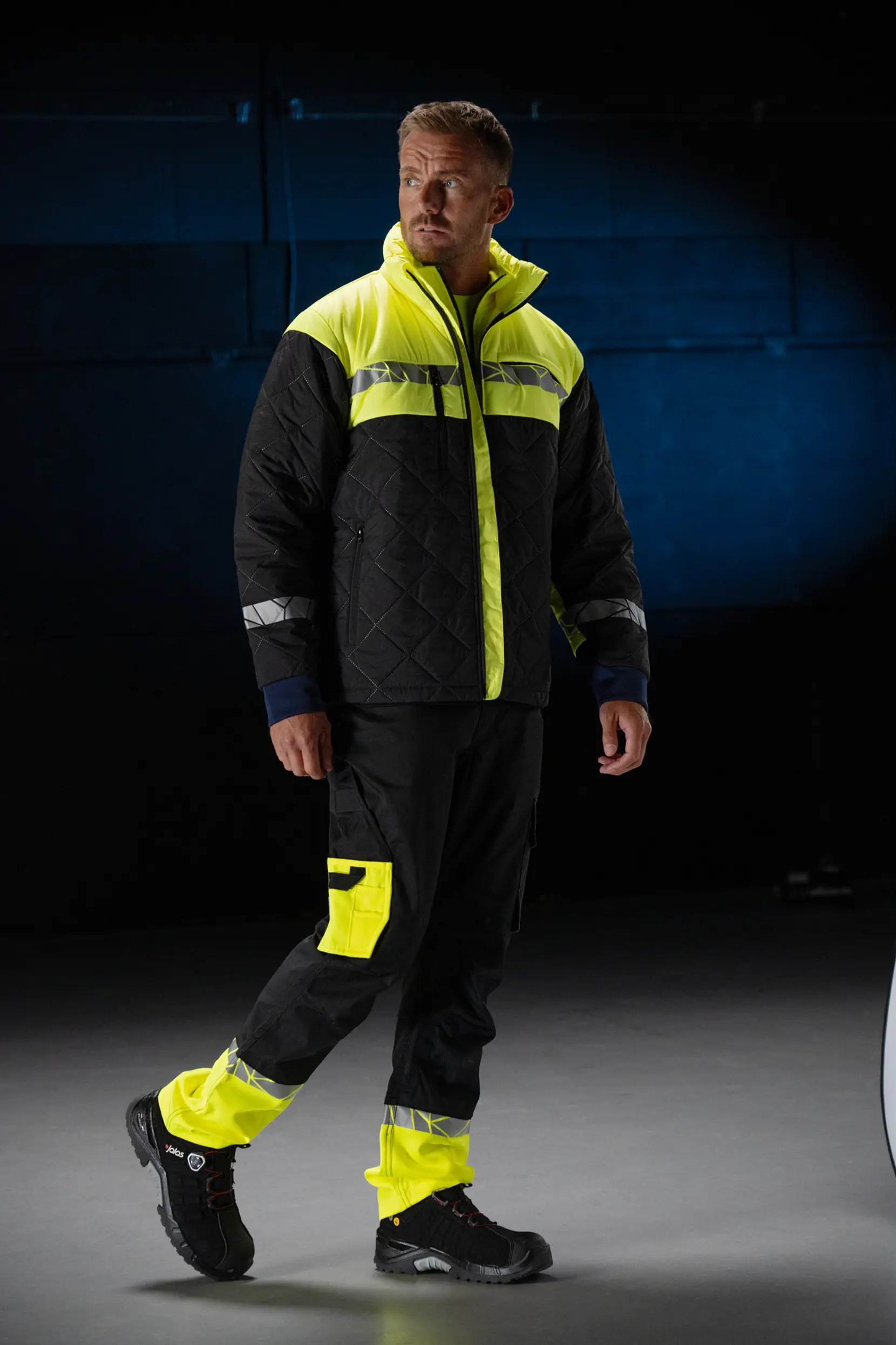 Bild på 7508 ARBETSBYXA 7508 ARBETSBYXA 9910-VIZ Bild på 7508 ARBETSBYXA 7508 ARBETSBYXA 9910-VIZ