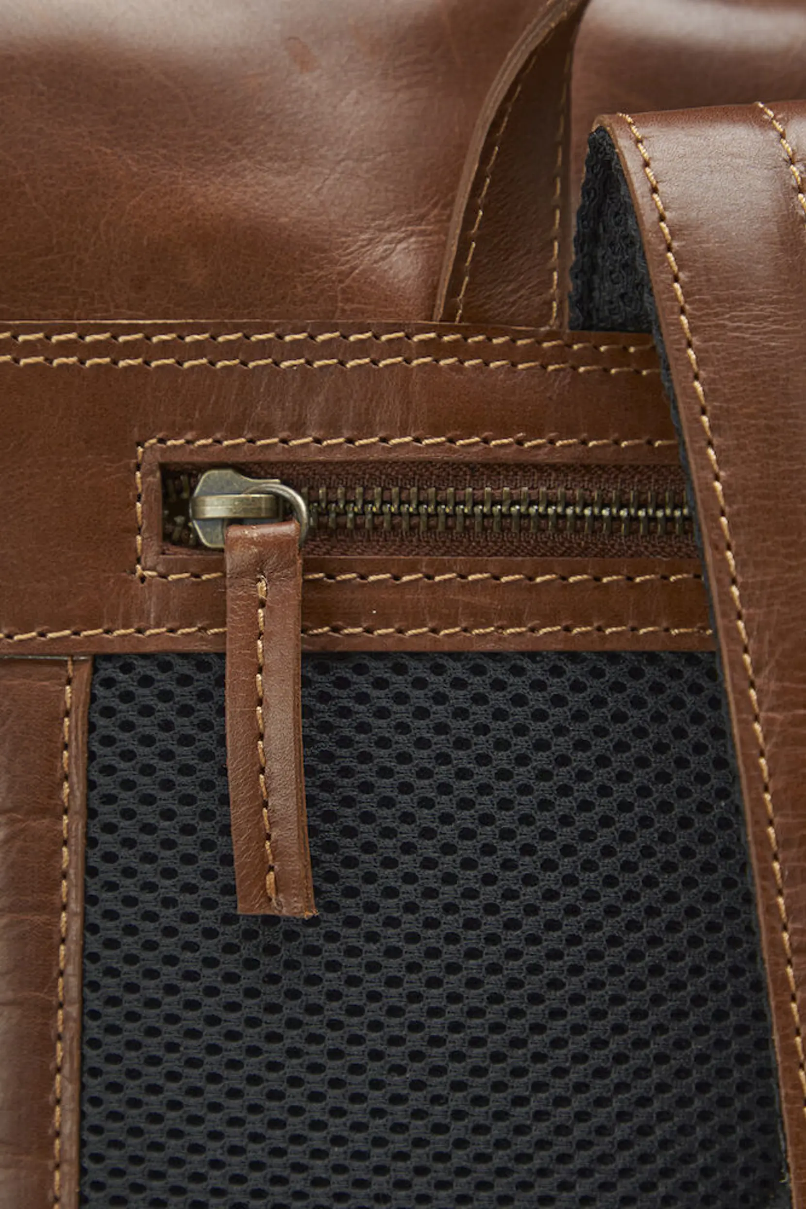 Bild på Leather Line Backpack Bild på Leather Line Backpack