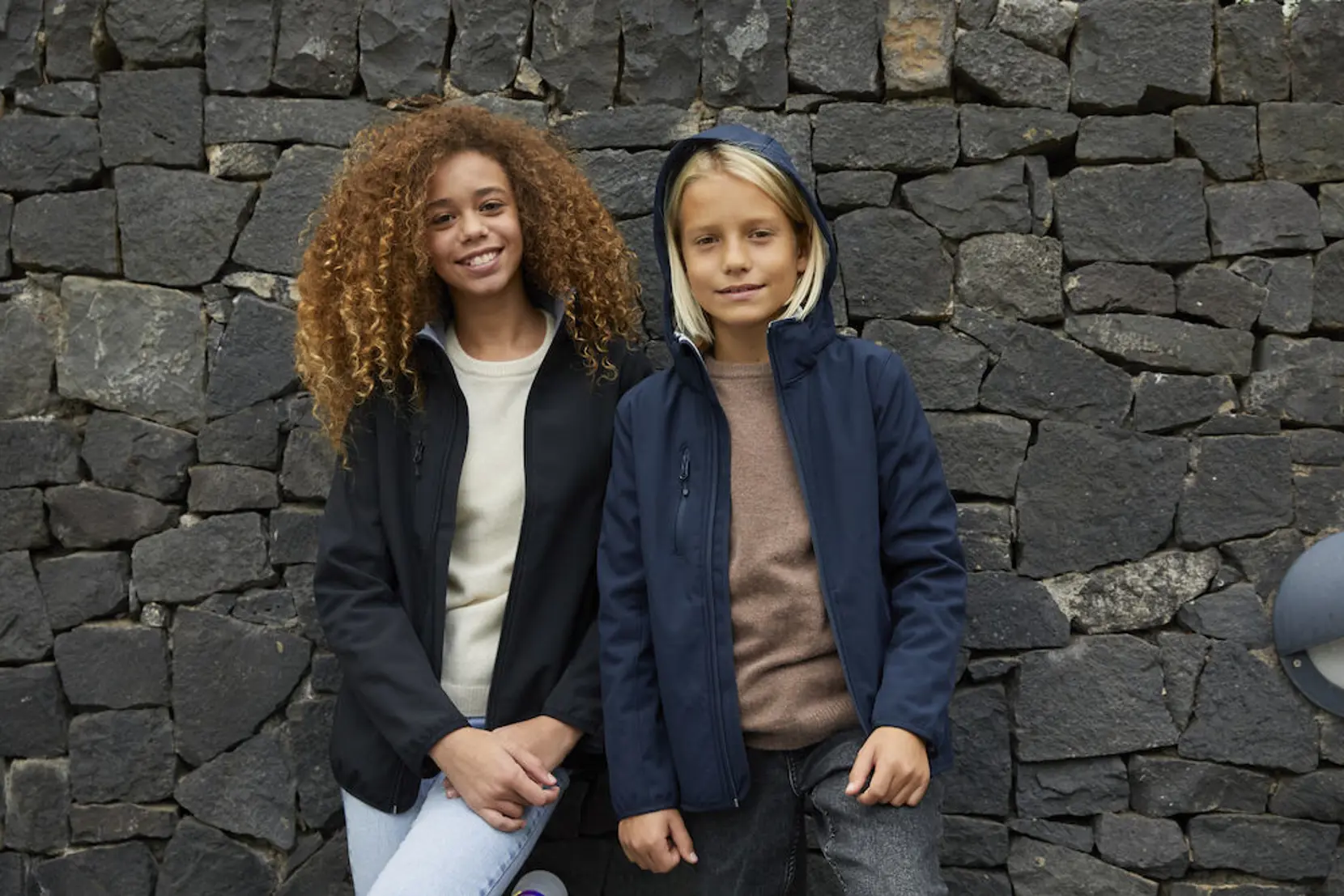 Bild på Basic Softshell Jacket Junior Bild på Basic Softshell Jacket Junior