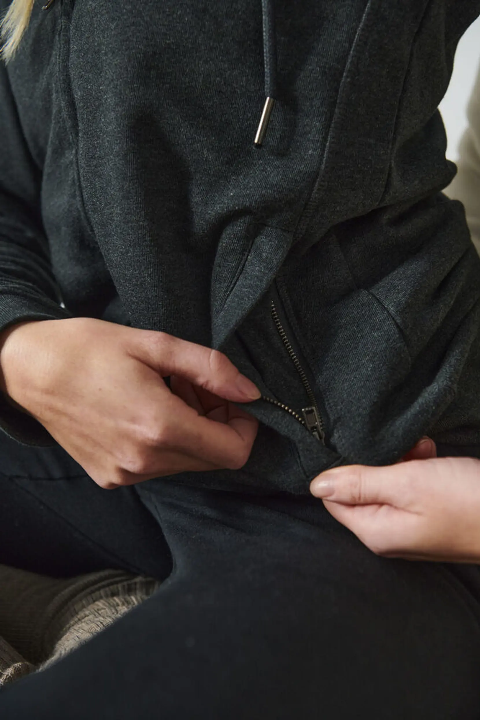 Bild på Premium OC Hoody Full Zip Women Bild på Premium OC Hoody Full Zip Women