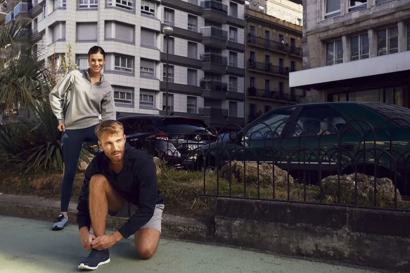 Basic Active Half Zip