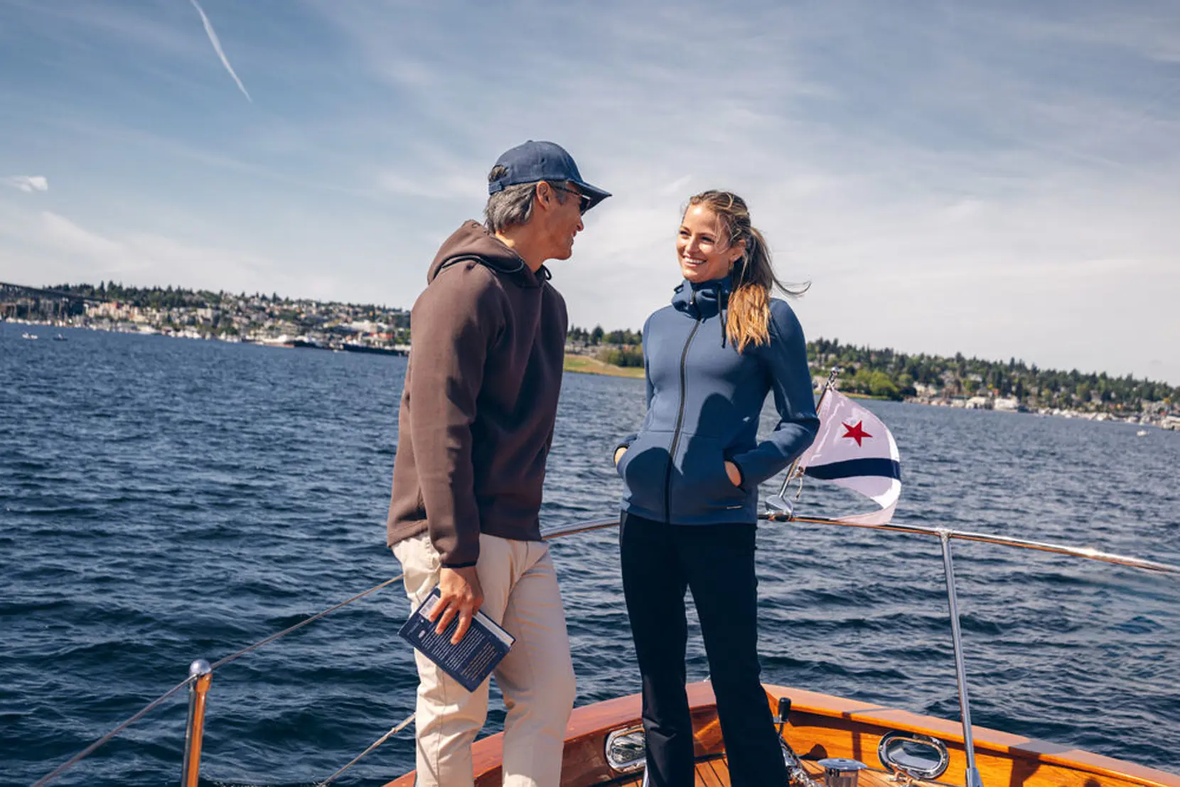 Bild på Pemberton Hood Full Zip Women Bild på Pemberton Hood Full Zip Women