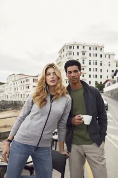 Bild på Classic Cardigan