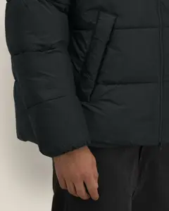 Bild på Puffer 2.0 The unisex hooded puffer jacket