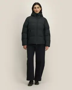 Bild på Puffer 2.0 The unisex hooded puffer jacket