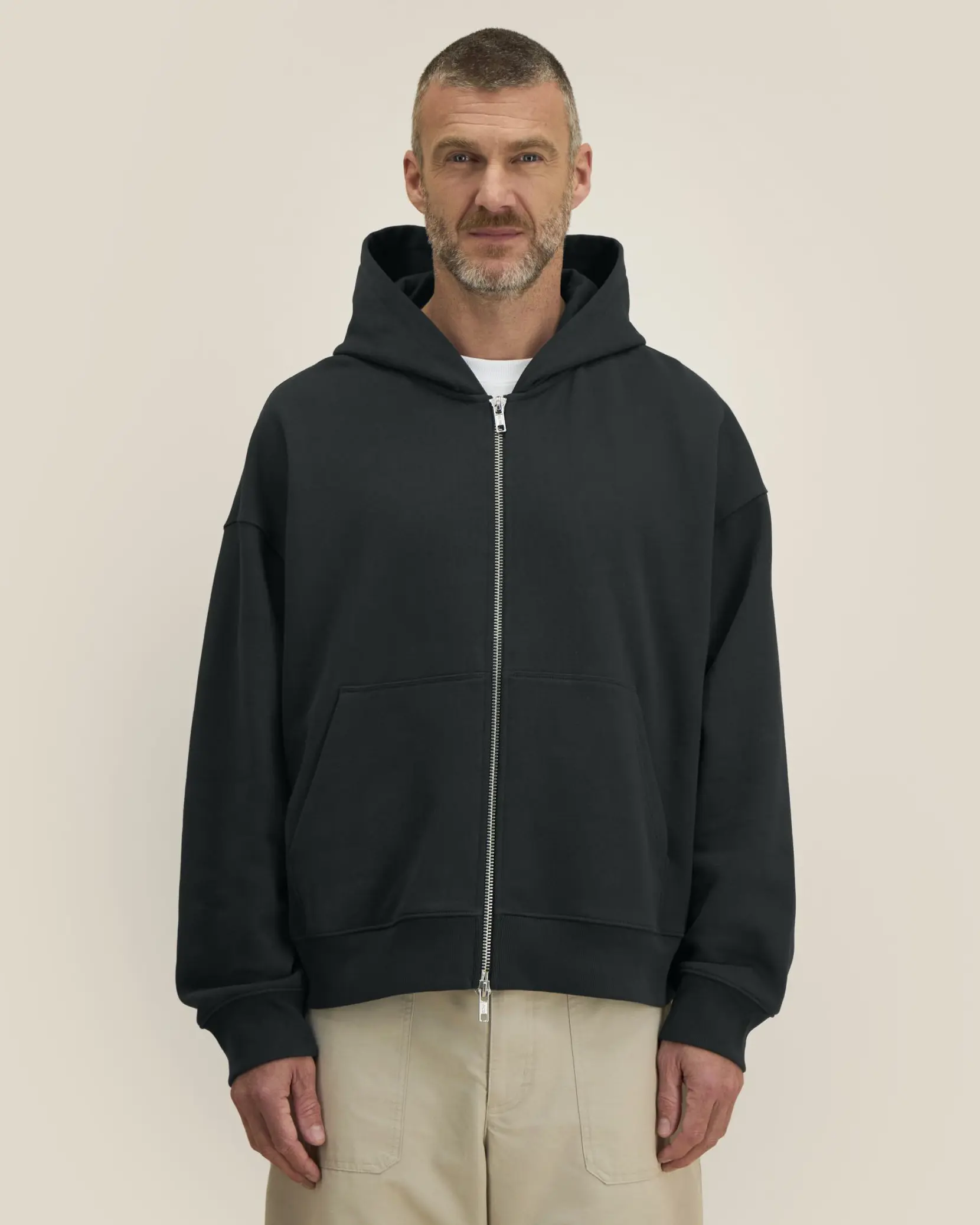 Bild på Fronter The unisex boxy zip-through hoodie Bild på Fronter The unisex boxy zip-through hoodie