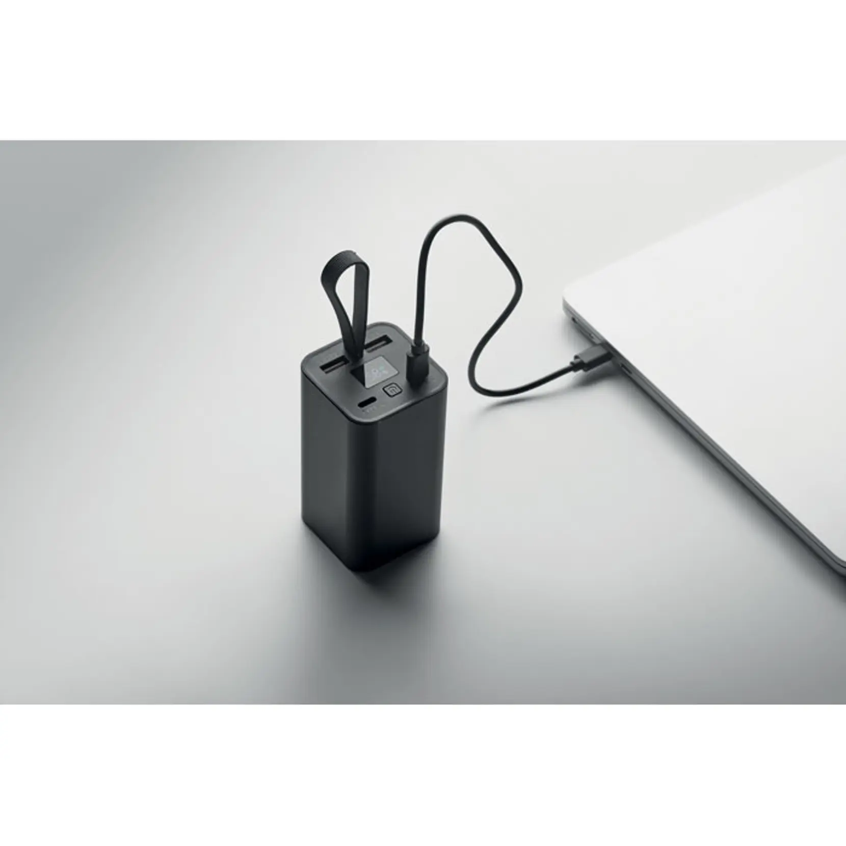Bild på Powerbank 20.000 mAh Bild på Powerbank 20.000 mAh