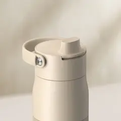 Bild på BRITA LARQ Essential flaska 680 ML