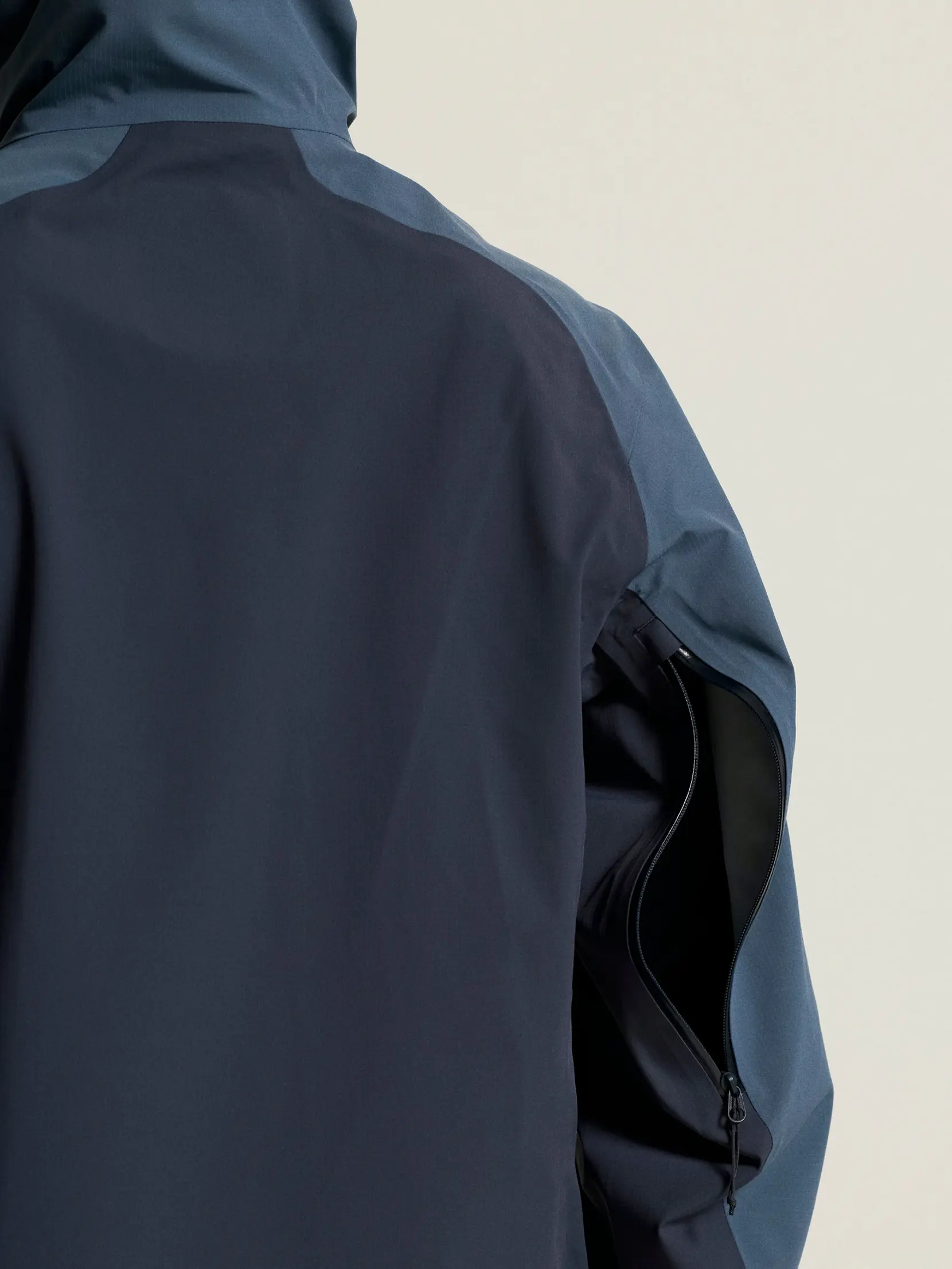 Bild på Escape 3L Shell Jacket W Bild på Escape 3L Shell Jacket W