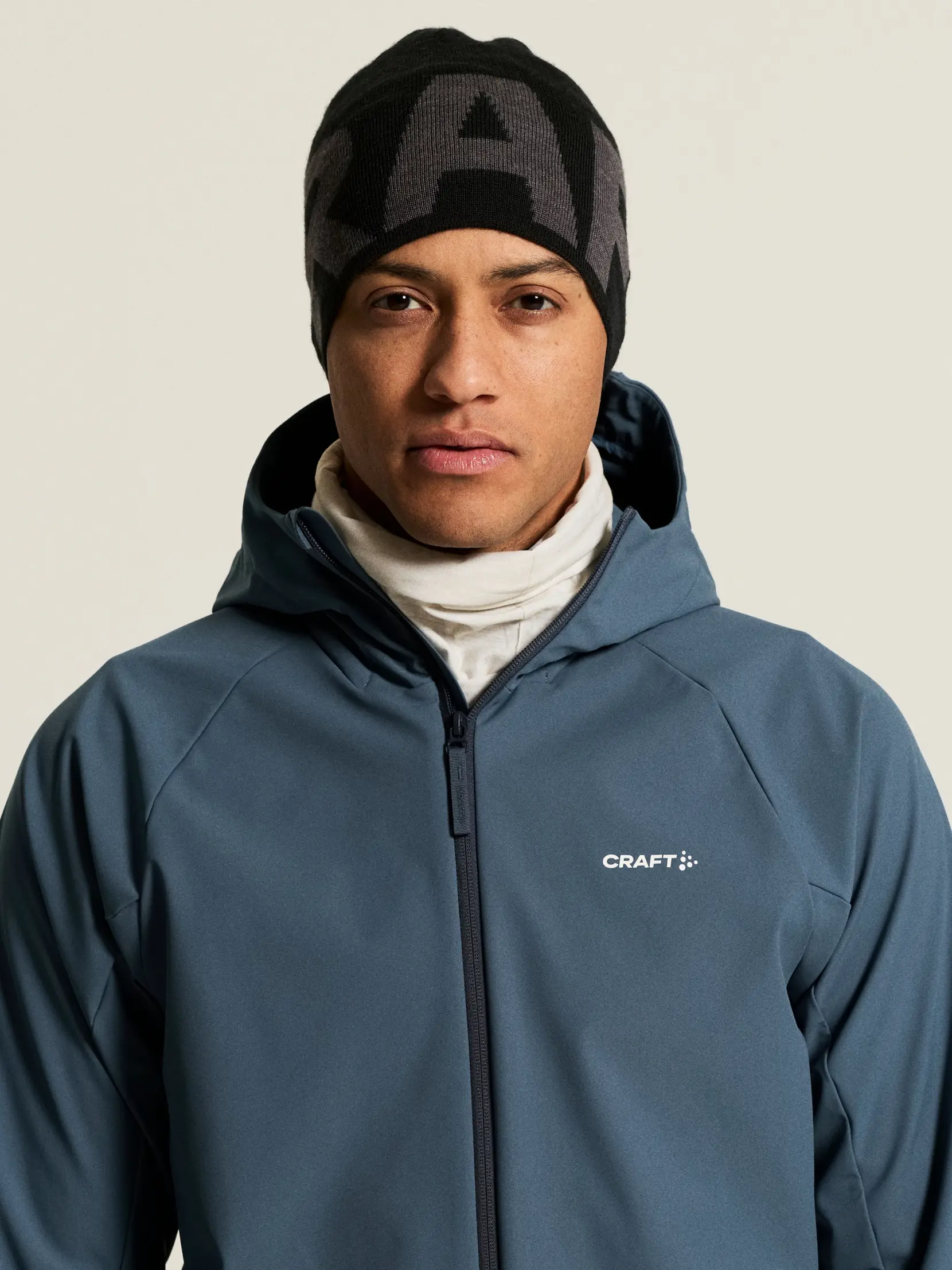 Bild på Escape Hood Jacket M
