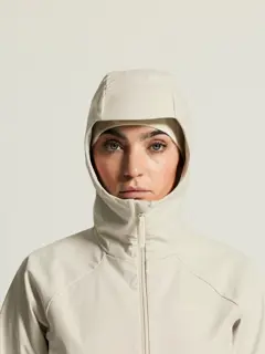 Bild på Escape Hood Jacket W