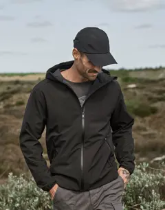 Bild på Performance Hooded Softshell