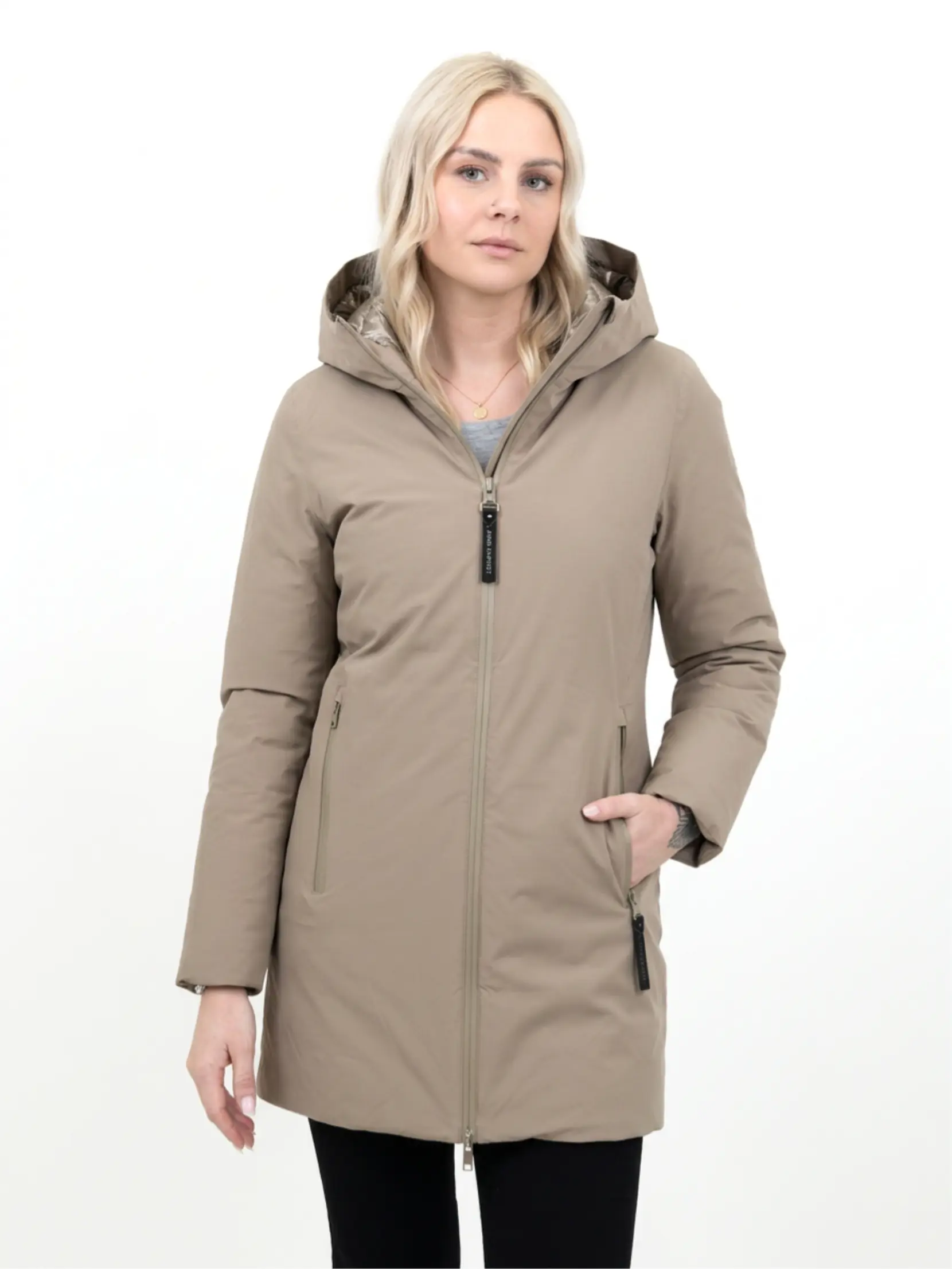 Bild på Montana Parka Woman Bild på Montana Parka Woman