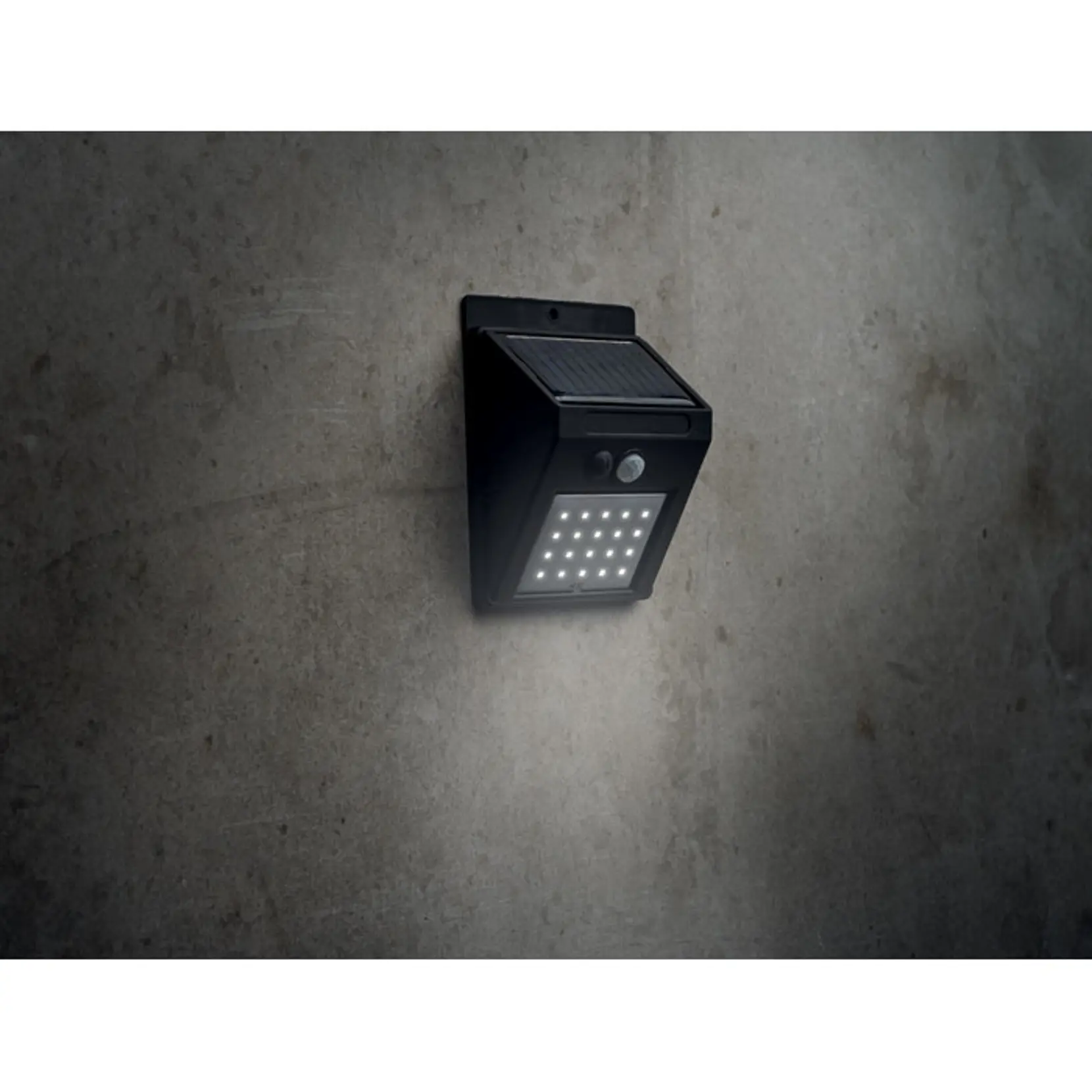 Bild på LED-lampa med solcell Bild på LED-lampa med solcell