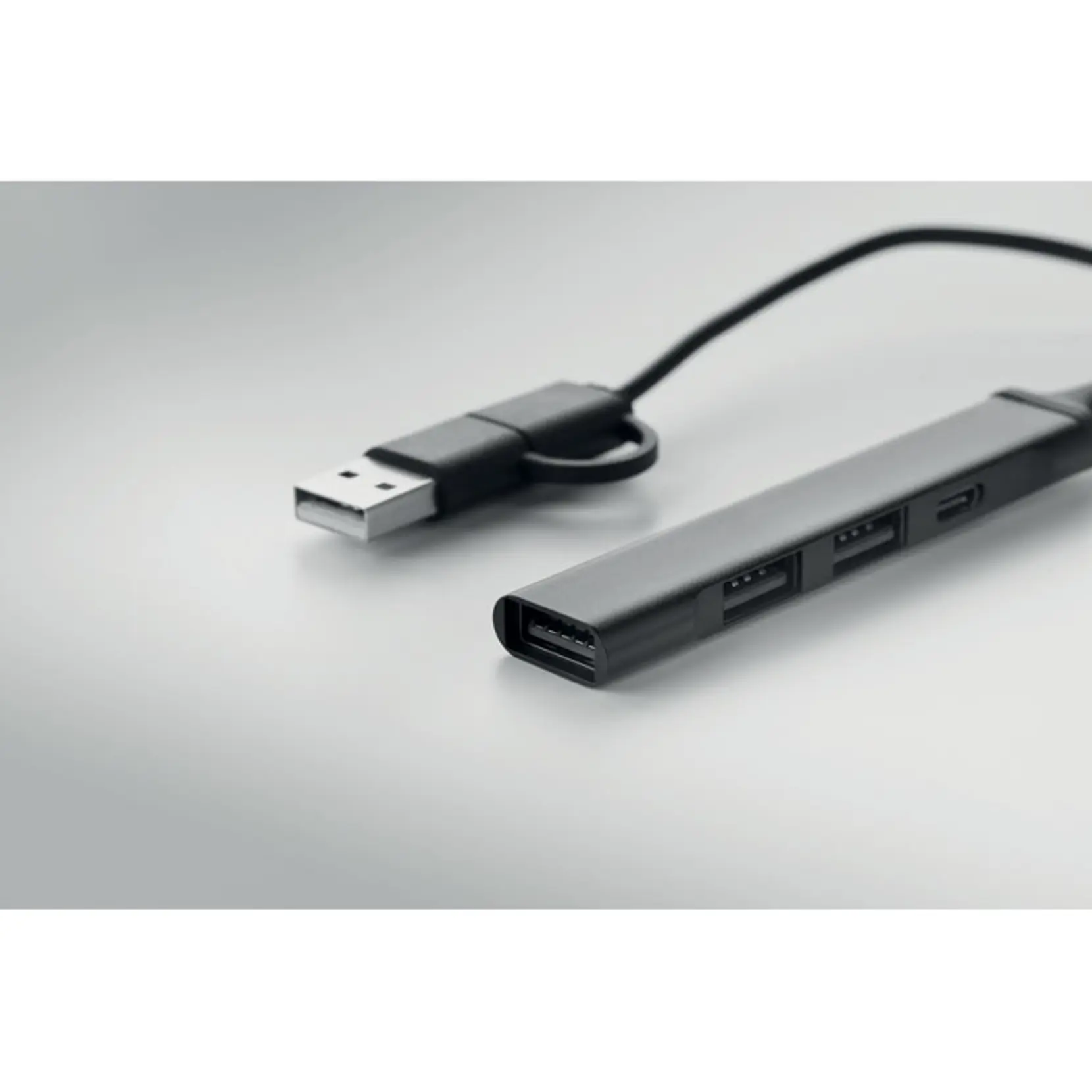 Bild på USB 4 portar hubb 19 cm