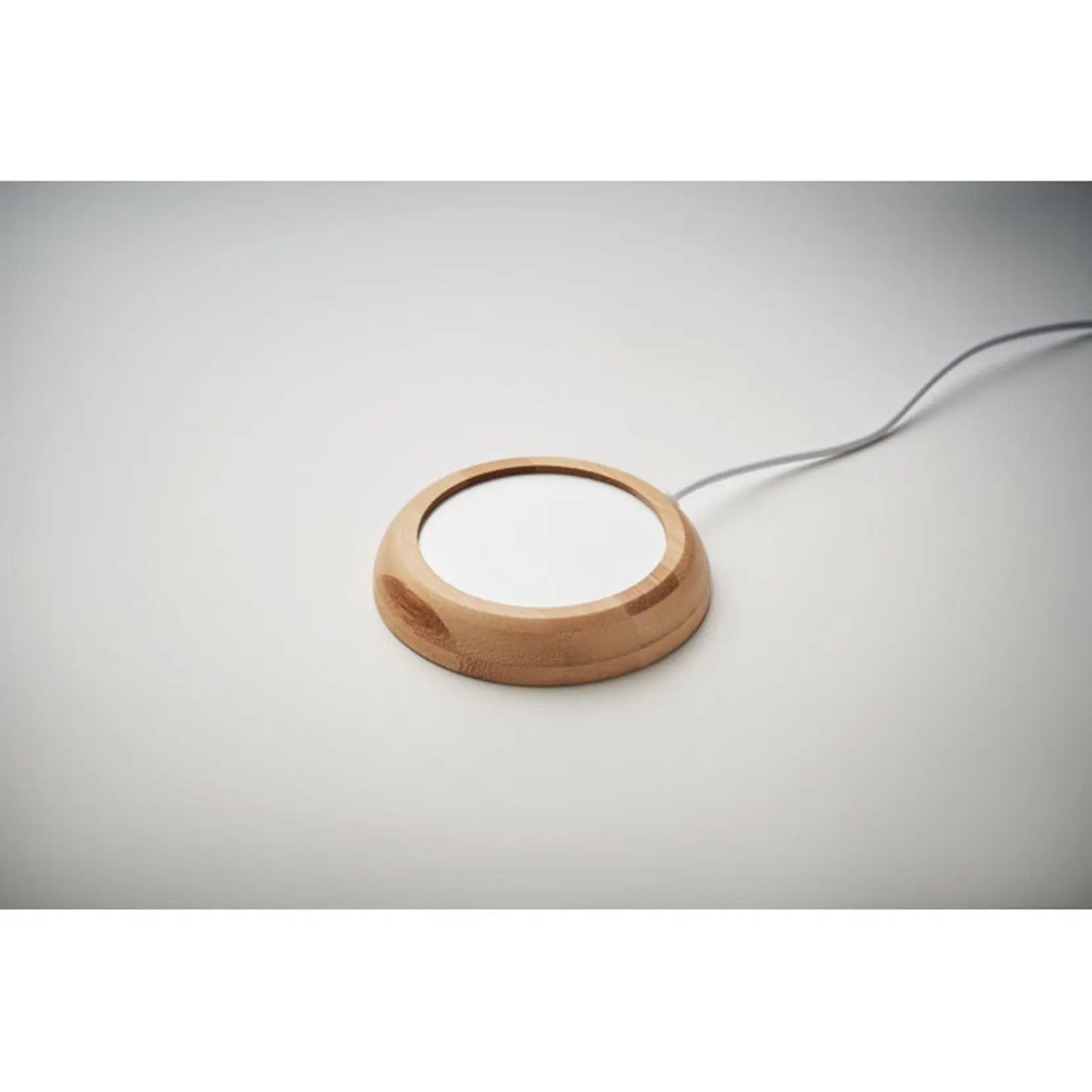 Bild på Muggvärmare i bambu med USB