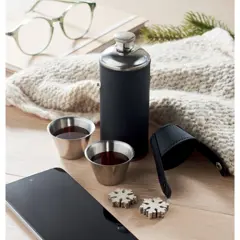 Bild på Flaska med snapsglas