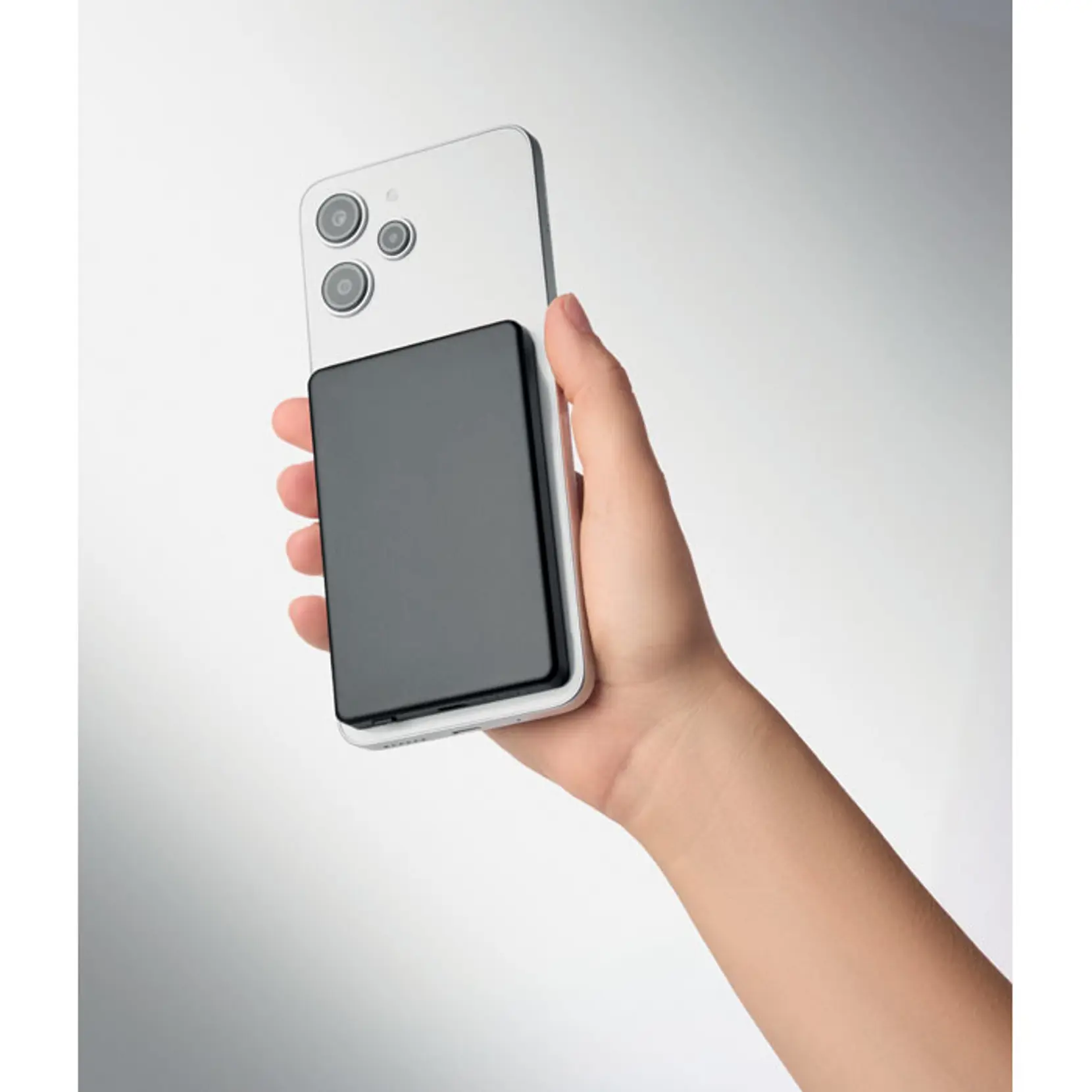 Bild på Magnetisk powerbank 5000mAh Bild på Magnetisk powerbank 5000mAh