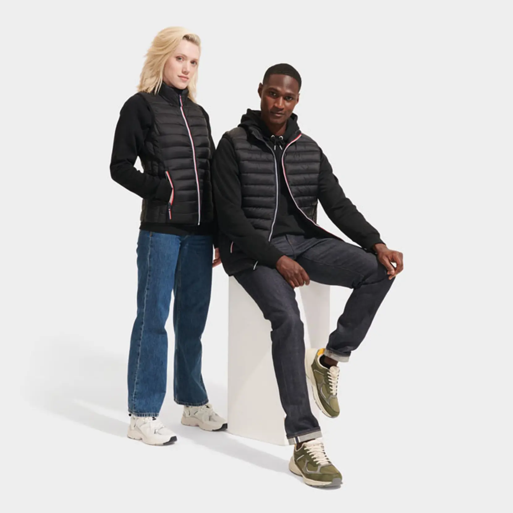 Bild på VICTOIRE BW HERRVÄST Bild på VICTOIRE BW HERRVÄST
