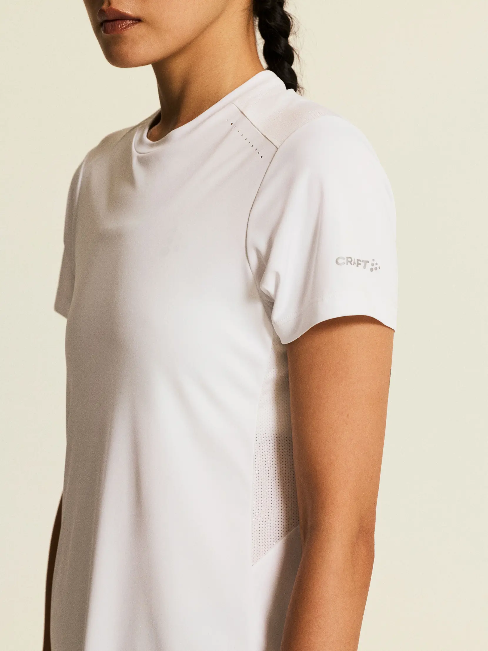 Bild på Unify Tech Tee W Bild på Unify Tech Tee W